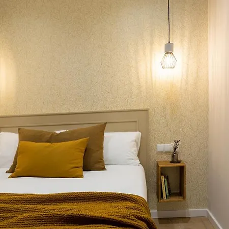 Florit Flats - The Maritim Serreria Penzion 4*
