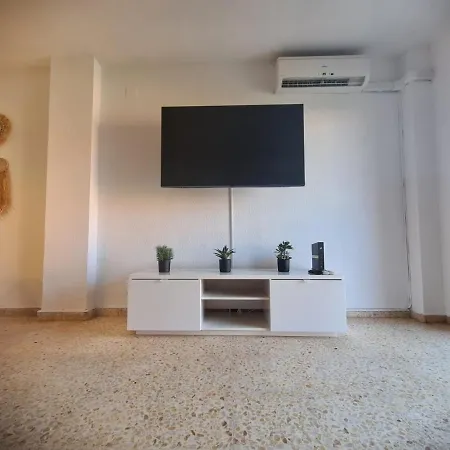 Apartamento Familiar A Pocos Minutos De La Playa Apartment *