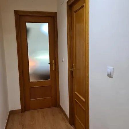 Con Bano Privado- En Casa Familiar Beatriz Valenza