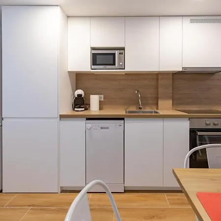 Travel Habitat Alameda Suites. 公寓 *