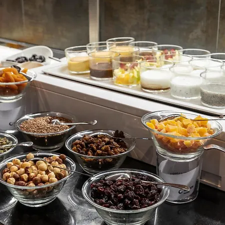 فندق Ilunion Aqua 4 4*