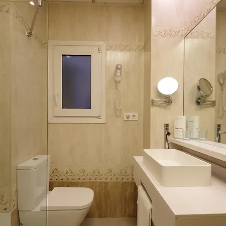 Mediterraneo Hotel 3*