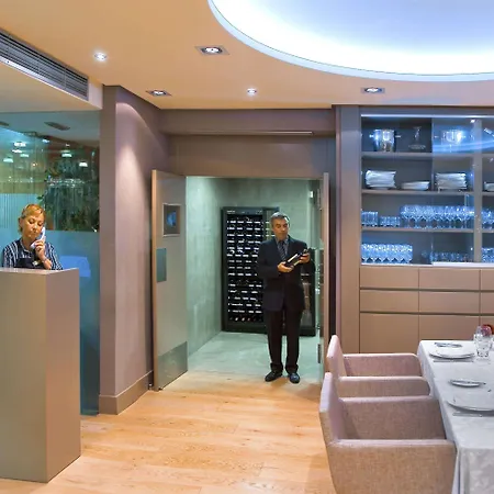 Hotel Melia Plaza