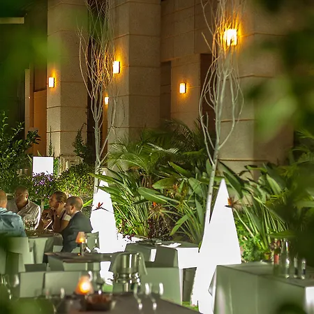 Sh Palace 5* Valencia