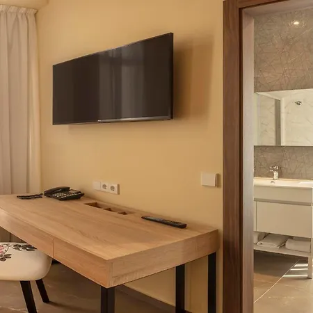 Sh Palace (adults Only) ולנסיה