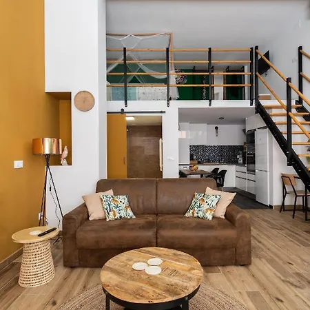 Bel A Etrener Proche De La * Valência