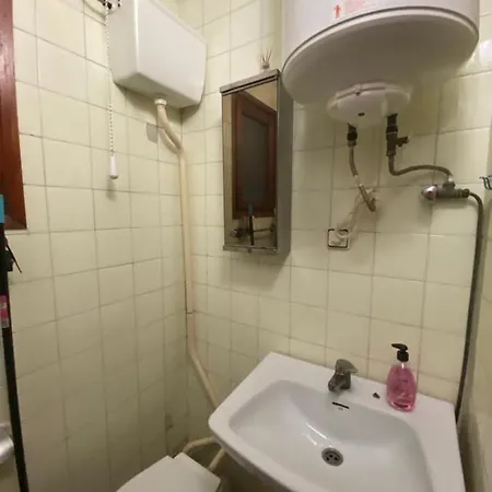 Flat Ayora Ideal Para Familia Cerca Parque, Metro Y Playa アパート *