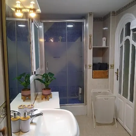 Vakantiehuis Casa Con Encanto Y Terraza Junto A La Playa Valencia