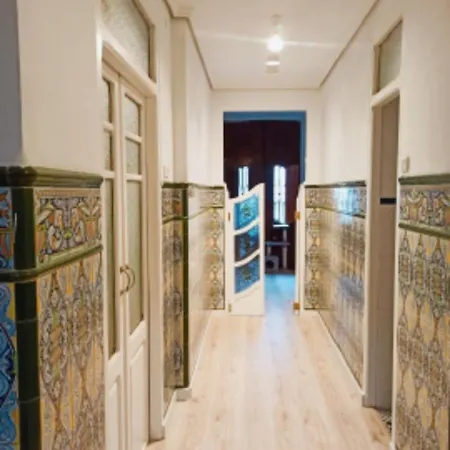 Casa Con Encanto Y Terraza Junto A La Playa *