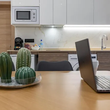 Travel Habitat La Marina Real *