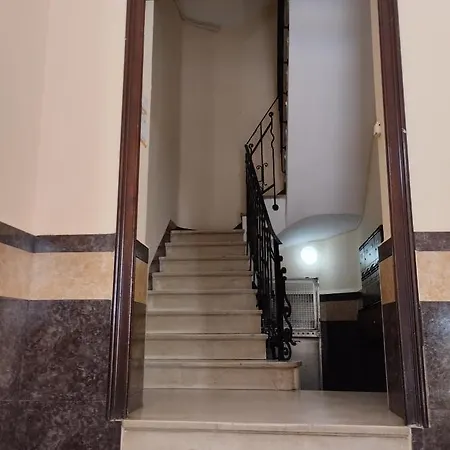 דירה Young Penthouse *