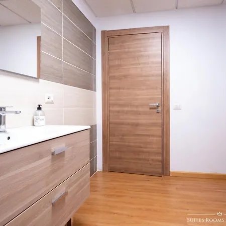Suites Rooms Valencia Pensjonat 2*