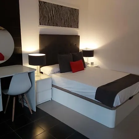 Rous - Solo Adultos Hotel *