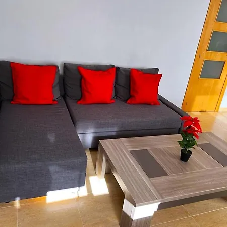 Calle Mora De Rubielos With Free Private Underground Parking * Валенсия
