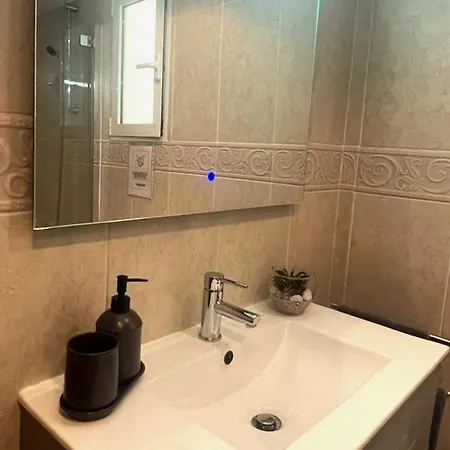 Calle Mora De Rubielos With Free Private Underground Parking Апартаменты
