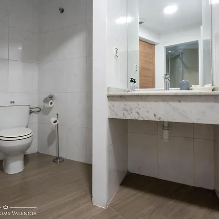 Suites Rooms Valencia Pensjonat 2*
