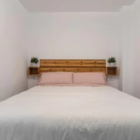 Apartamento Cerca Del Mar, Del Puerto Y Del Centro アパート