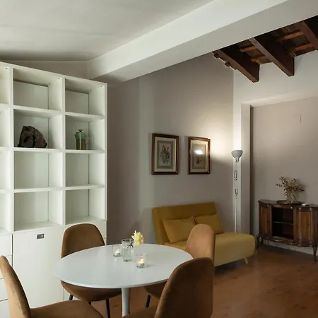 Silk Exchange - Market Apartament