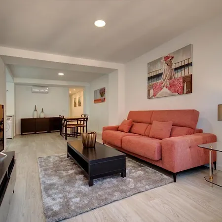 Apartamento La Reina * Валенсия