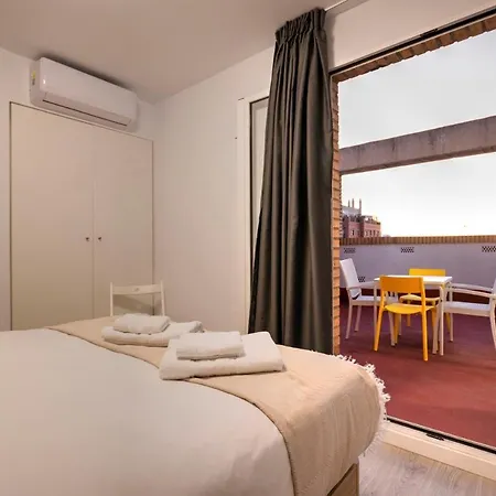 Апартаменты Apartamento La Reina *