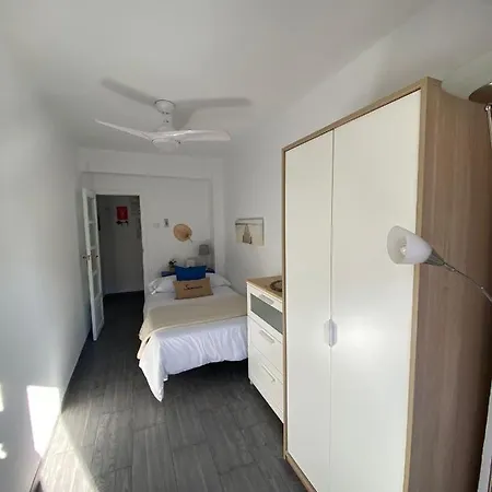 Malvarrosa, Cabanal, Wifi Free. Ca' Micaela. Апартаменты