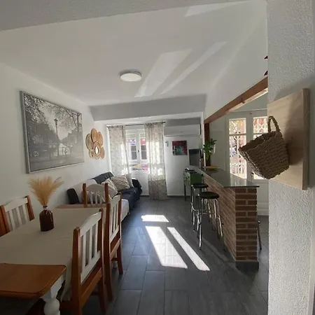 Malvarrosa, Cabanal, Wifi Free. Ca' Micaela. Апартаменты *