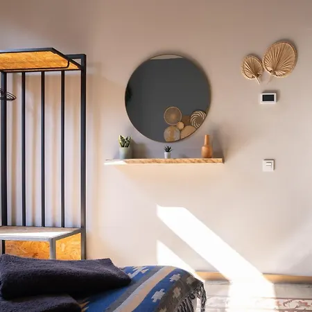 فندق مبيت وإفطار Bird House