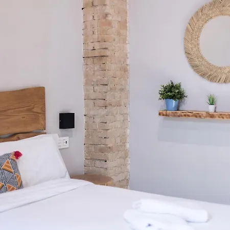 فندق مبيت وإفطار Bird House 3*