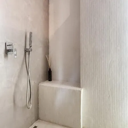 Apartamento Casita Artista En Edificio Barrio Ruzafa Valencia