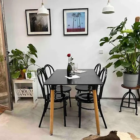 ☆☆ ☆☆ Photo Gallery. 3 Min Walk From Carmen Apartment *