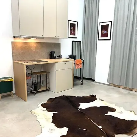 Apartment ☆☆ ☆☆ Photo Gallery. 3 Min Walk From Carmen Valencia