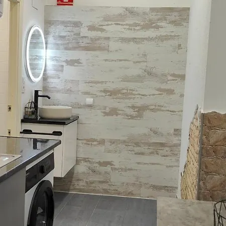 Turia Y Ciencias דירה *