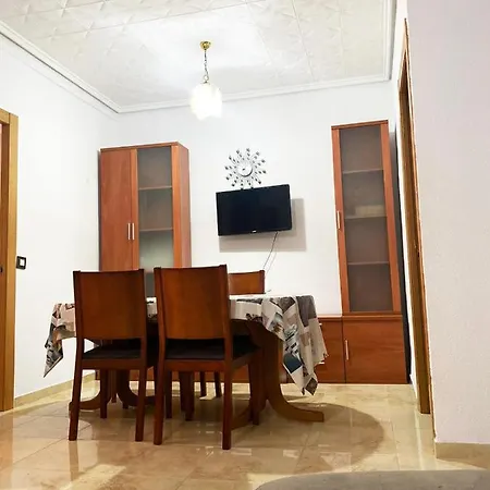 Cerca Al Puerto Shared Pensjonat Walencja