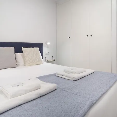Ciutat Vella - Market Pza Reina Apartamento *