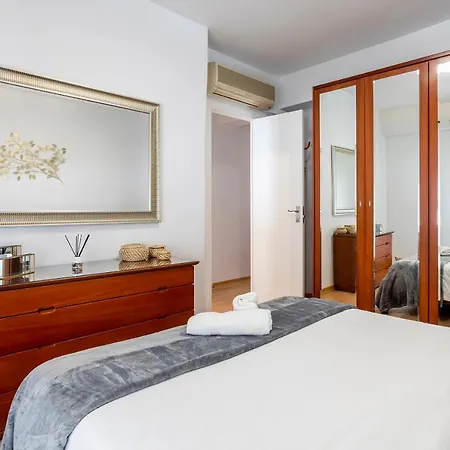 Precioso Piso Moderno: Terraza, A/c, Netflix, Wifi דירה