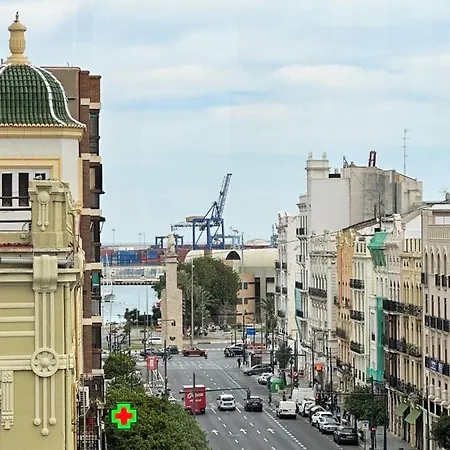 Apartment Your Sunny & Spacious Portview Valencia