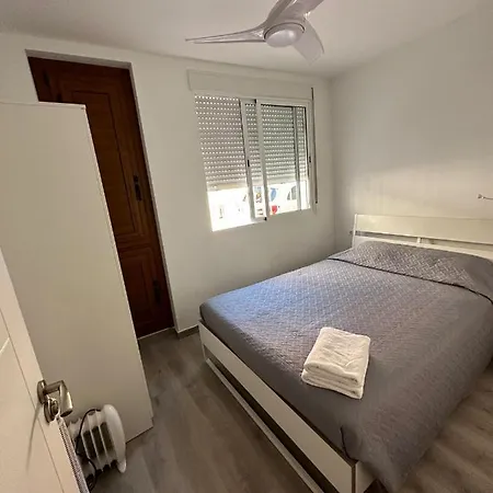 Casa Quintero Playa Cabanal * Валенсия