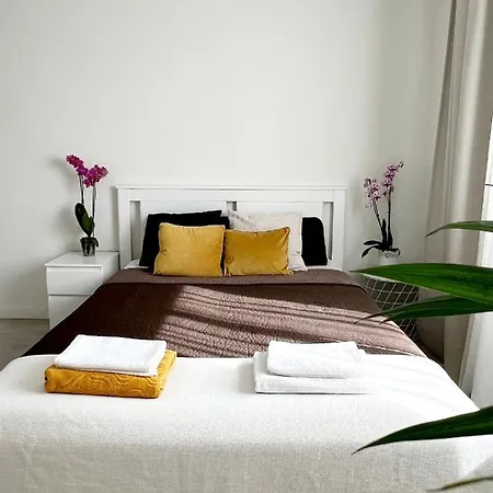 Cozy Modren On Malvarrosa Homestay Valencia