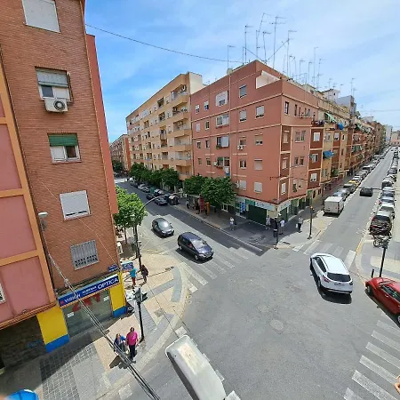 3 Bedroom Flat With Wifi Apartment Valencia