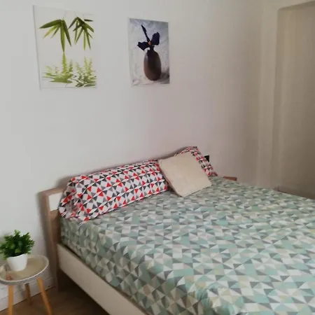 Arts And Sciens Museum/beach Appartement *