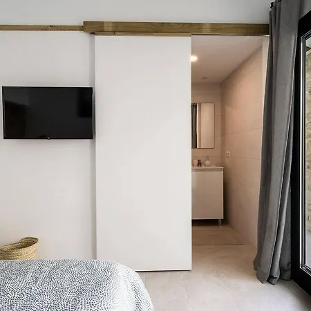 Maison Avec Piscine à *