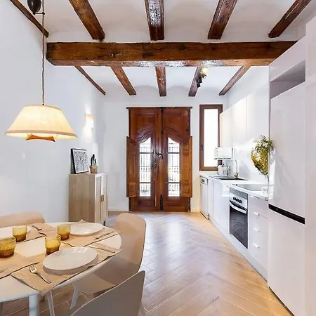 Beautiful Restored House With Terrace Valenza