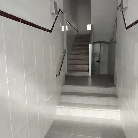 Piso En Malvarrosa * 발렌시아