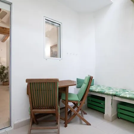 Cabanyal Old Fisherman's House