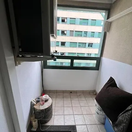 Апартаменты Cozy Flat Next To Of Arts *