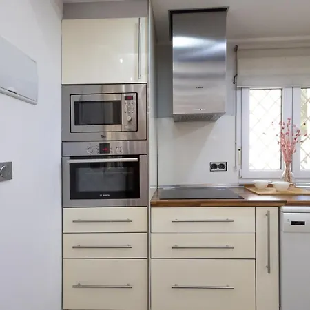 Florit Flats - The Old Town Appartement *