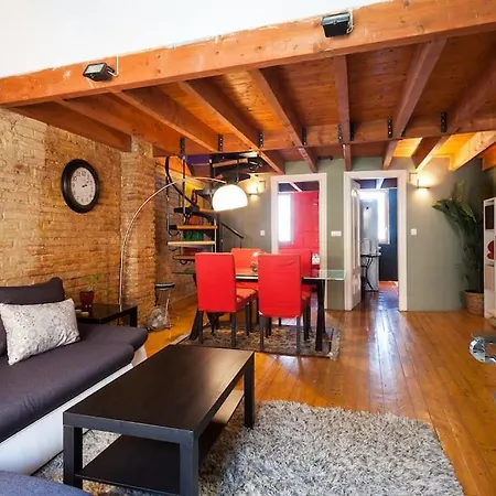 Attic Duplex Ruzafa * Валенсия