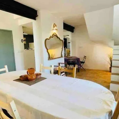 Casa Estilo Ibicenco En