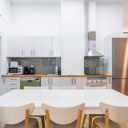 10 Pax, Ac, Wifi Gratis, Ciudad Artes Y Ciencias Daire Valensiya