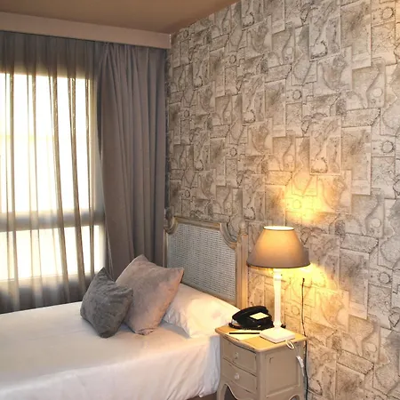 Hotel Vincci Lys 4*